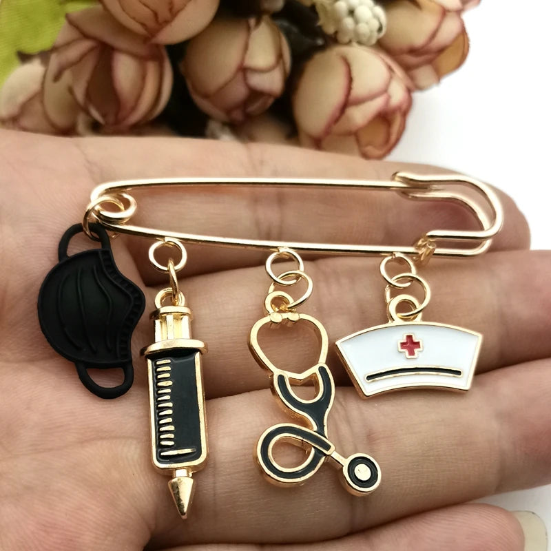 Fashion Dripping Brooch Doctor Medical Tool Stethoscope Syringe Face Mask Ambulance Heart Nurse Medical Gift Brooch Souvenir