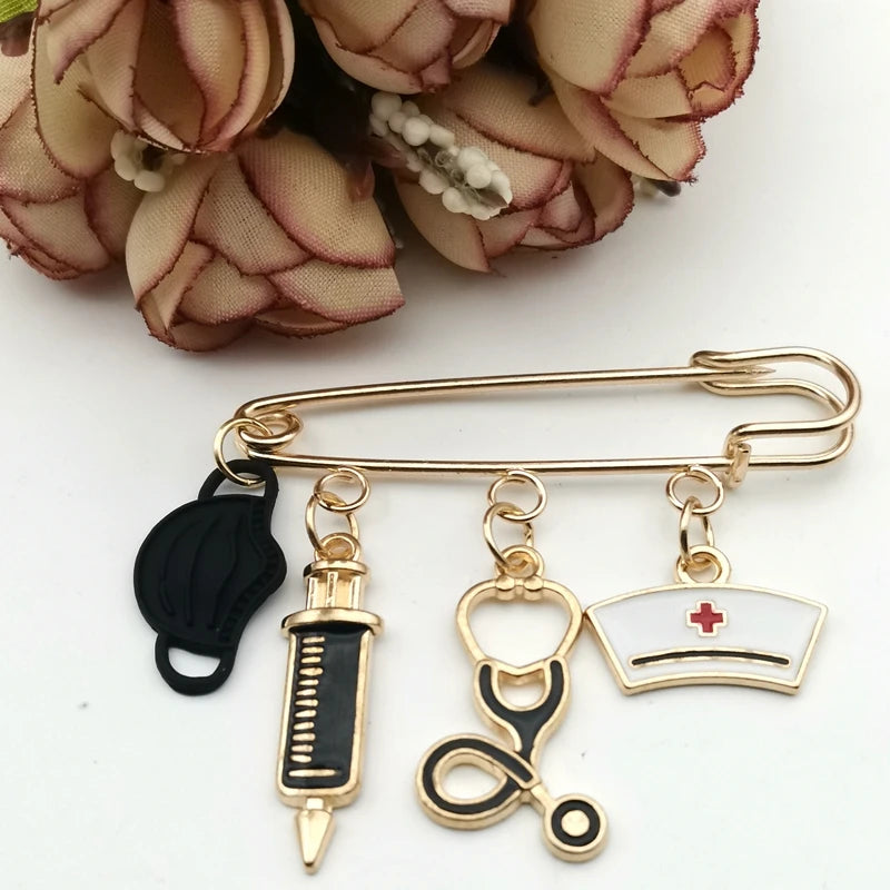 Fashion Dripping Brooch Doctor Medical Tool Stethoscope Syringe Face Mask Ambulance Heart Nurse Medical Gift Brooch Souvenir