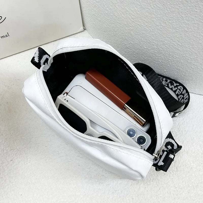 New Fashion Women Crossbody Bags Makeup Bag Women Trend Lingge Embroidery Camera Shoulder Bag Design Nylon Small Messenger Bag