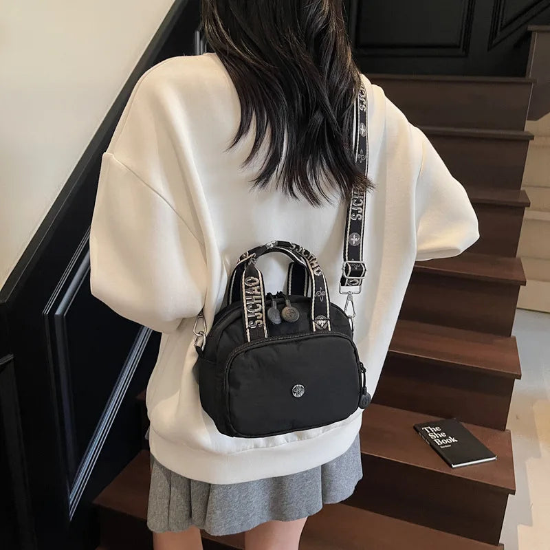 New Fashionable Crossbody Bags for Women Lightweight  Casual and Simple Commuting Bag Casual Shoulder Handbag Simple Design