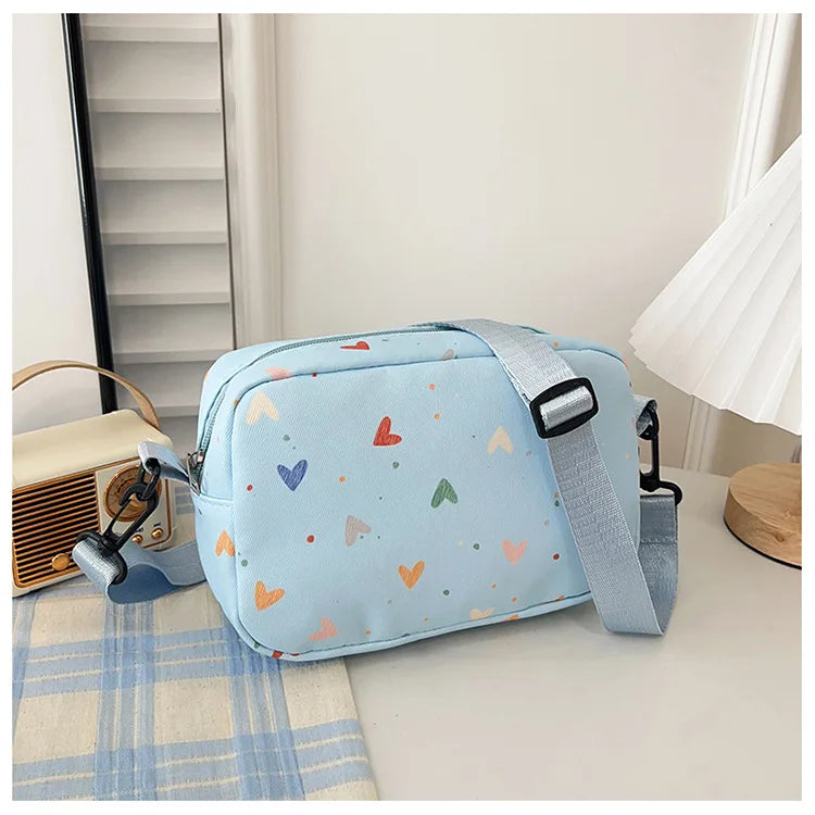 New Fashion Women Crossbody Bags Makeup Bag Women Trend Lingge Embroidery Camera Shoulder Bag Design Nylon Small Messenger Bag